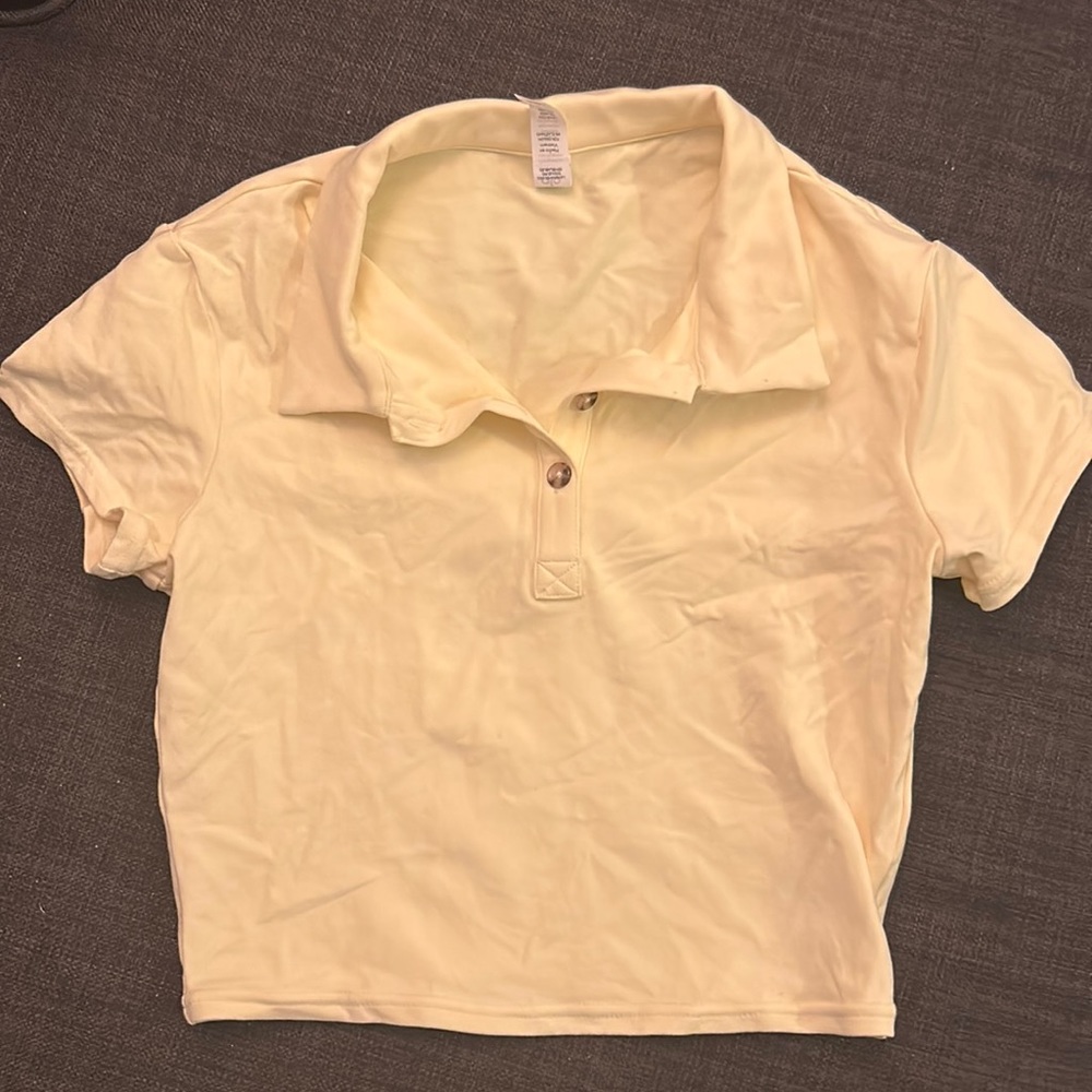 Size Small Yellow Alo Crop Polo